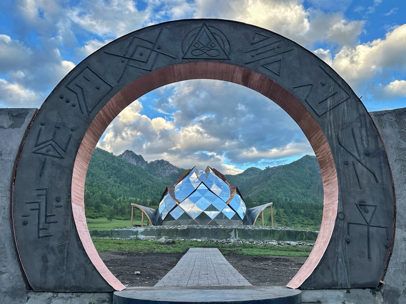 Земли сила храм звука